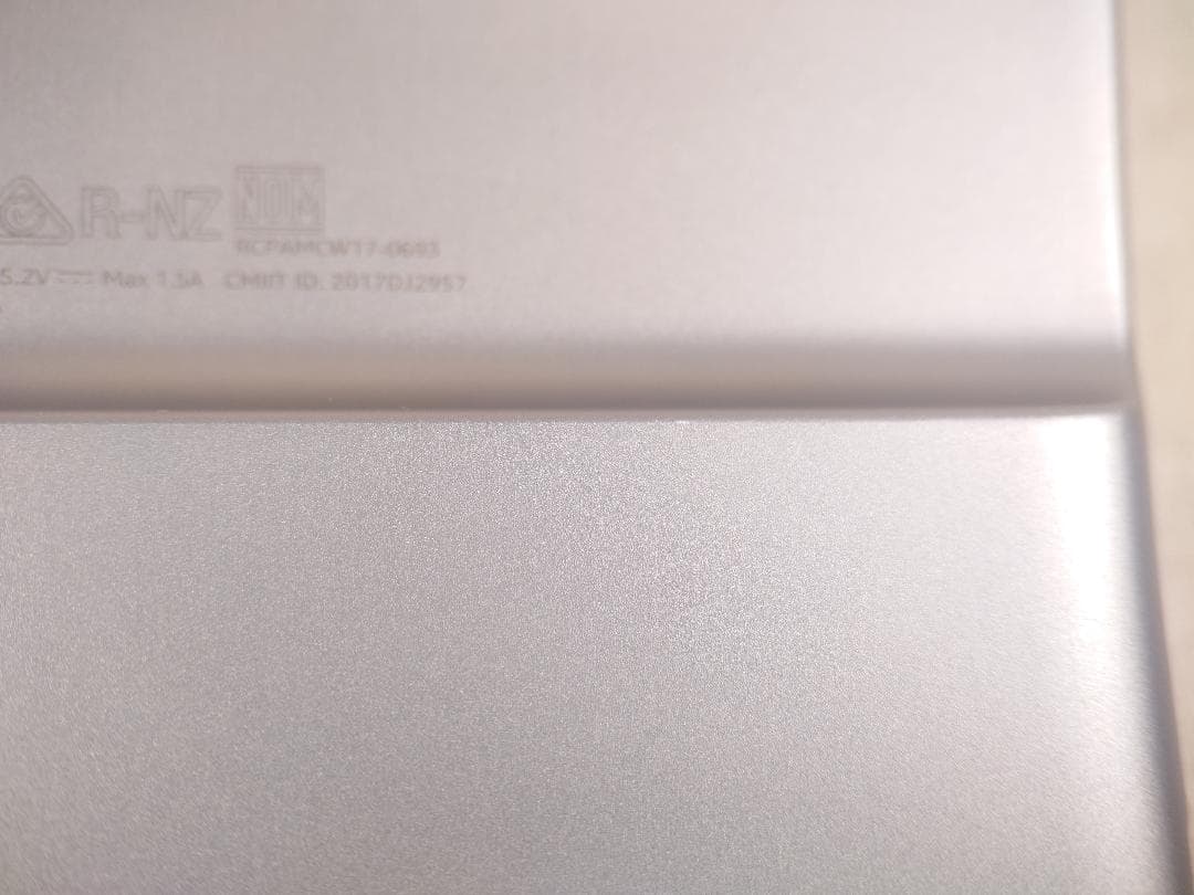 Kindle Oasis 第9世代 32GB 広告なし【純正レザーカバー付】