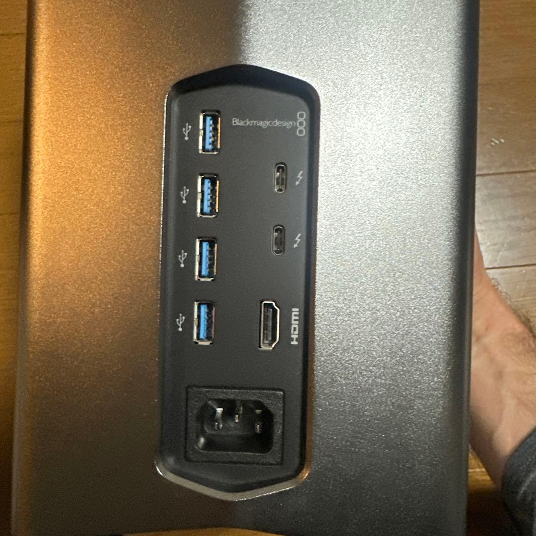 外付けハードディスク・ドライブ Blackmagic eGPU RX580