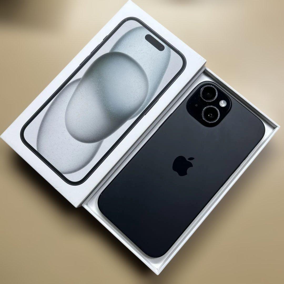 iPhone15 128GB SIMフリー　割れなし　バッテリー最大容量84%