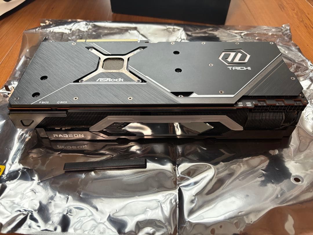 ASRock Taichi RX 6800 XT グラフィックボード