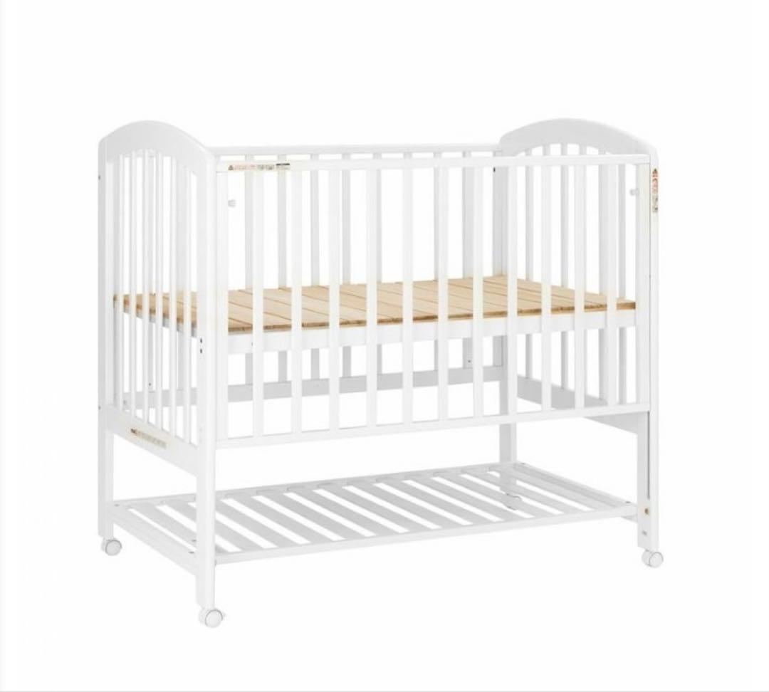 送料込み KATOJIベビーベッド ハイポジションアーチ 120×70 ホワイト