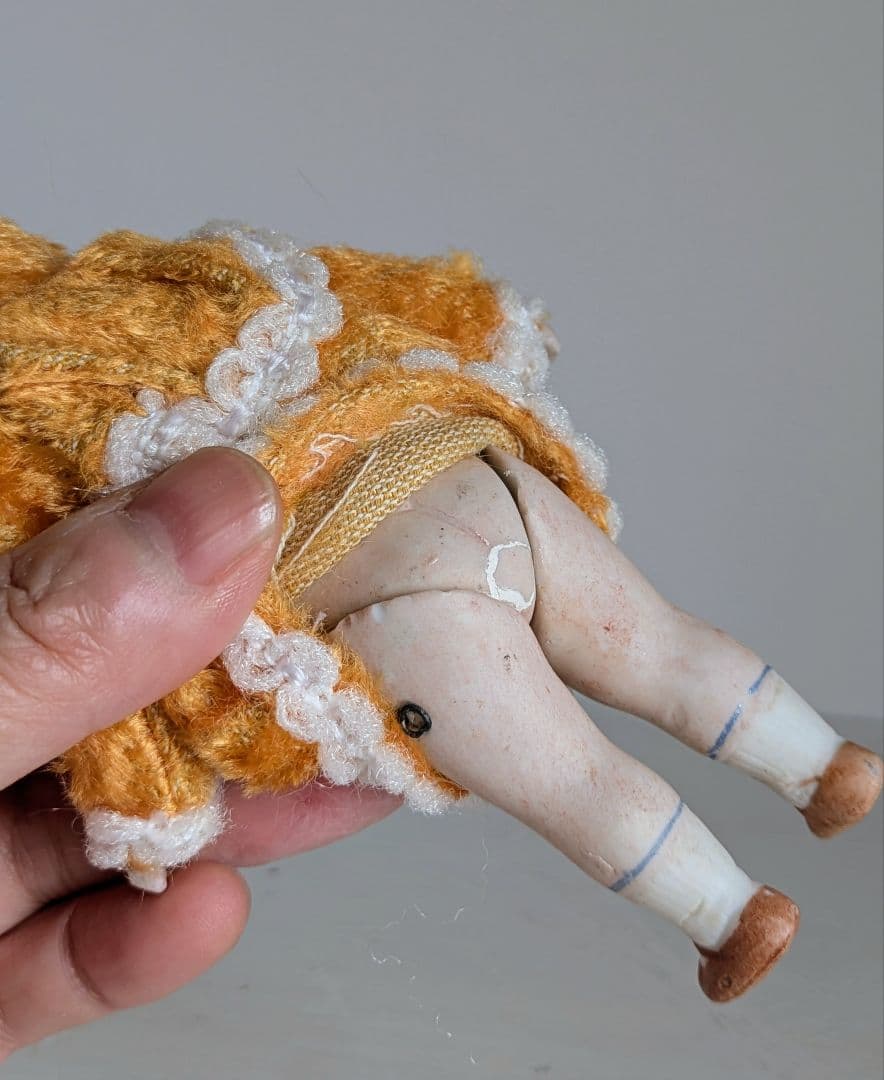 ミニョネット　アンティーク　ドイツ　ビスクドール