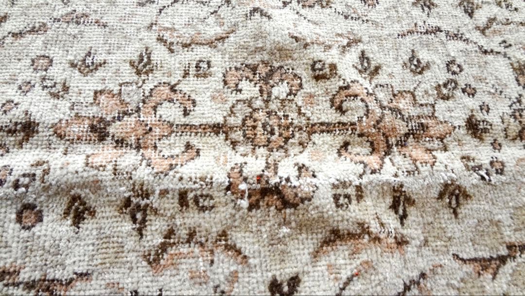 トルコヴィンテージラグ 142 × 254 ベージュ アナトリア地方