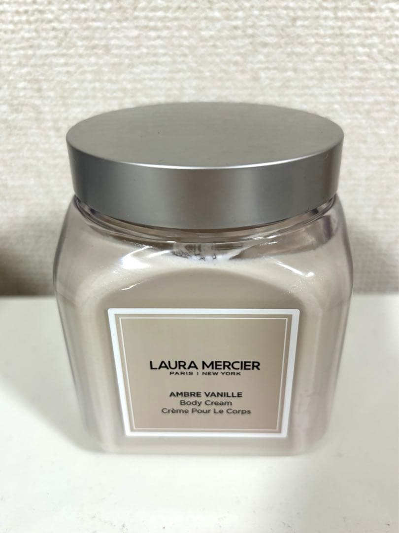ローラ　メルシエ　ホイップトボディクリーム　アンバーバニラ