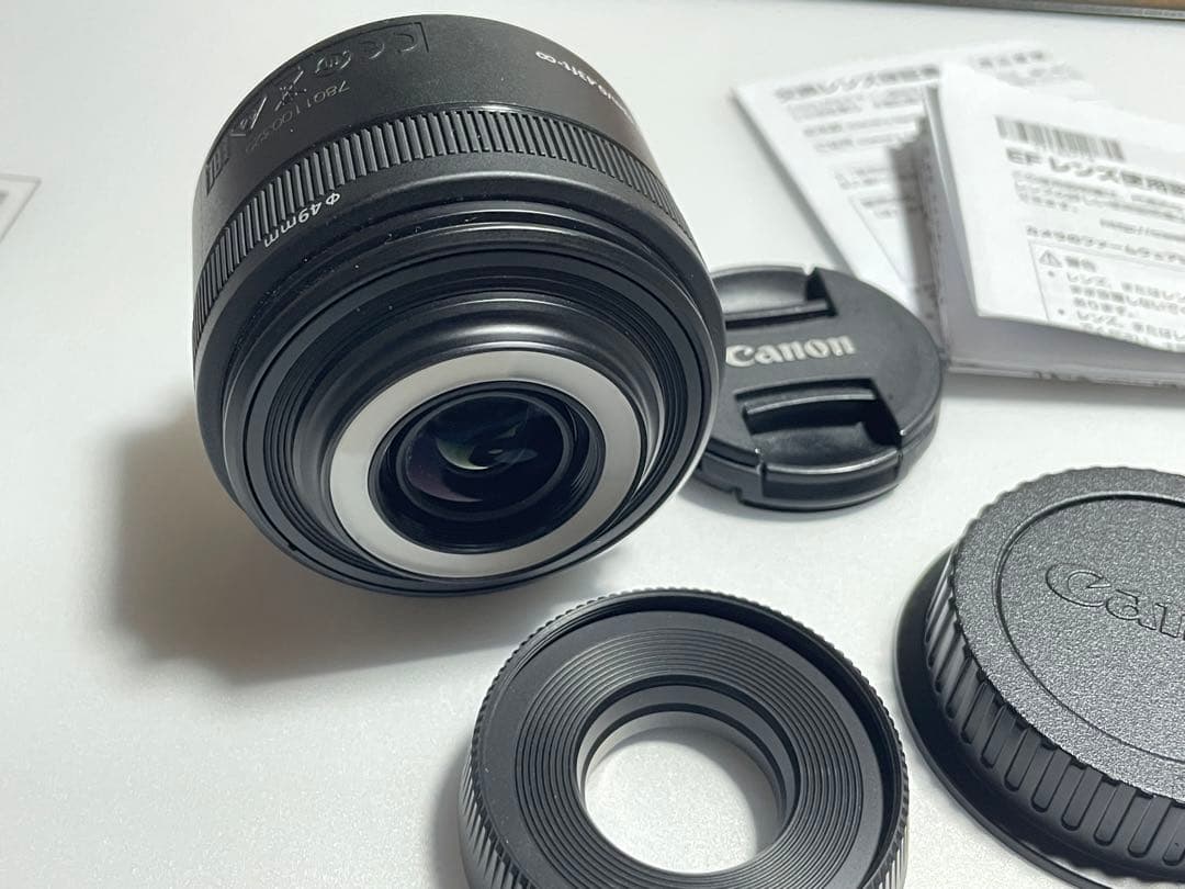 Canon EF-S 35mm F2.8 MACRO IS STM レンズ