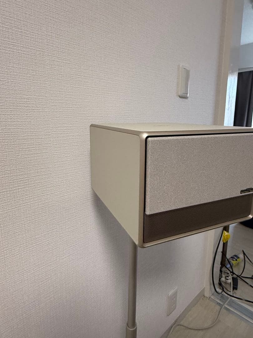 (2月3日まで)XGIMI HORIZON Ultra4Kスタンド付アダプター付