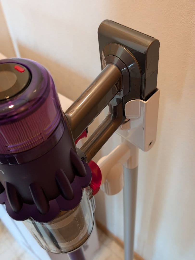 Dysonスティック掃除機 Digital Slim Fluffy sv12