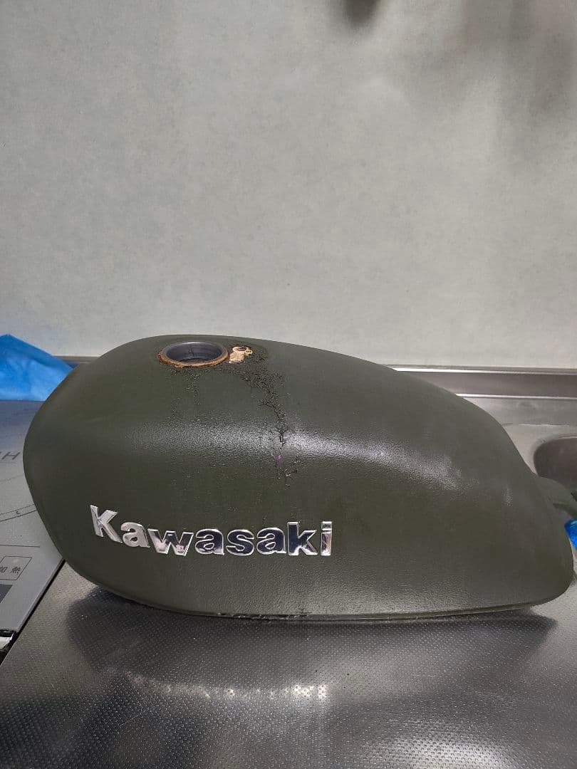 ラブーブー　Kawasaki オリーブグリーン燃料タンク　キャブ車用
