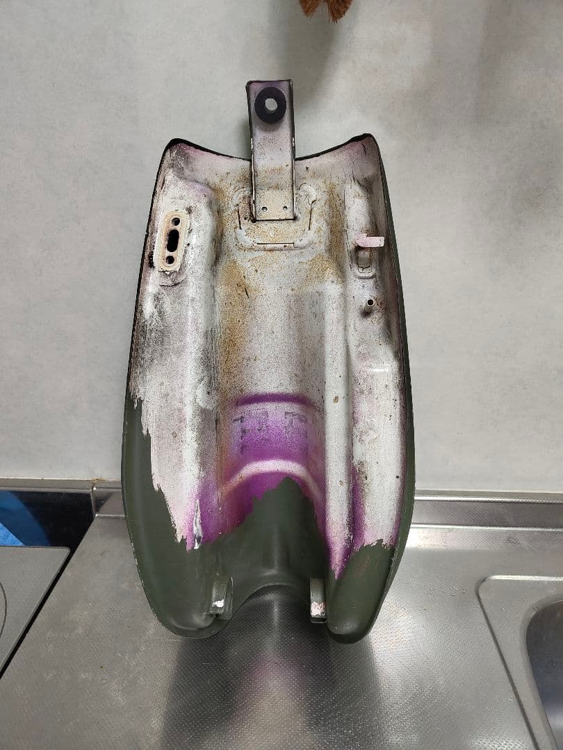 ラブーブー　Kawasaki オリーブグリーン燃料タンク　キャブ車用