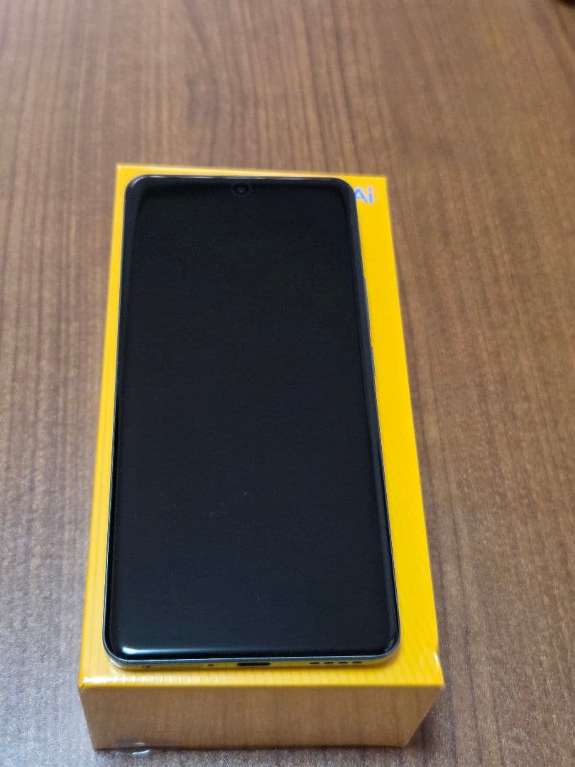 realme 15 Pro 12GB/512GB ロシア版　グリーン　中古