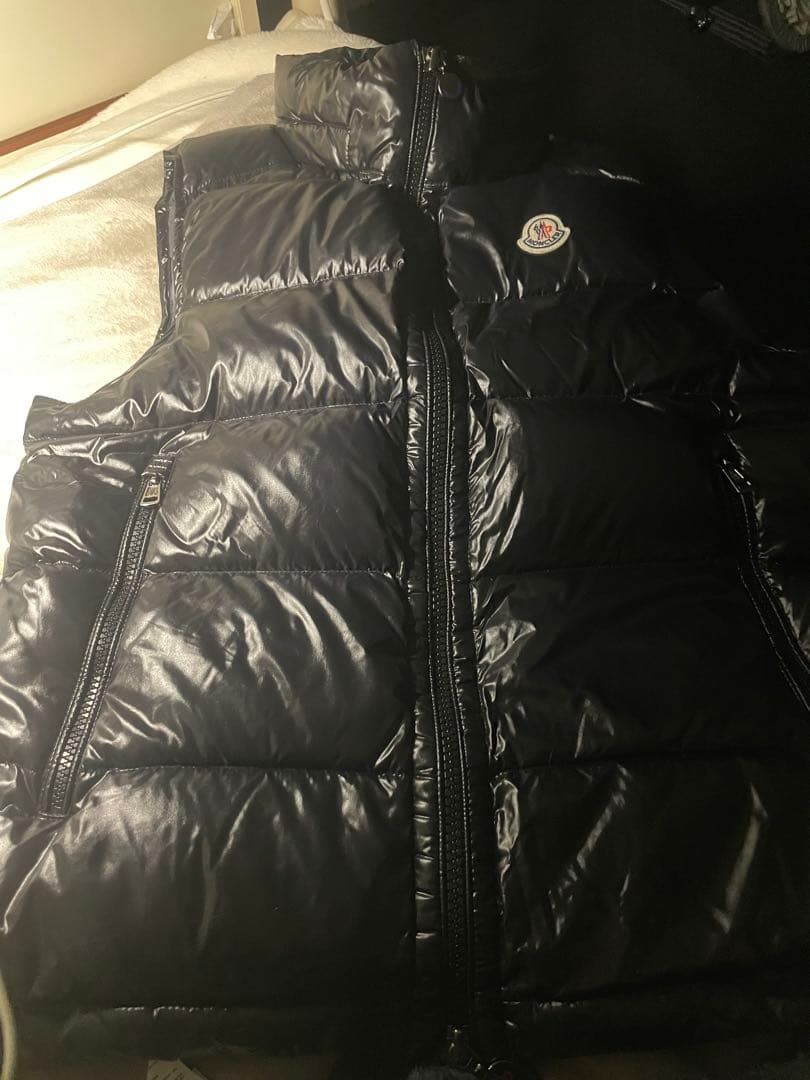 MONCLER Bormes ダウンベスト　TG3　黒色　L