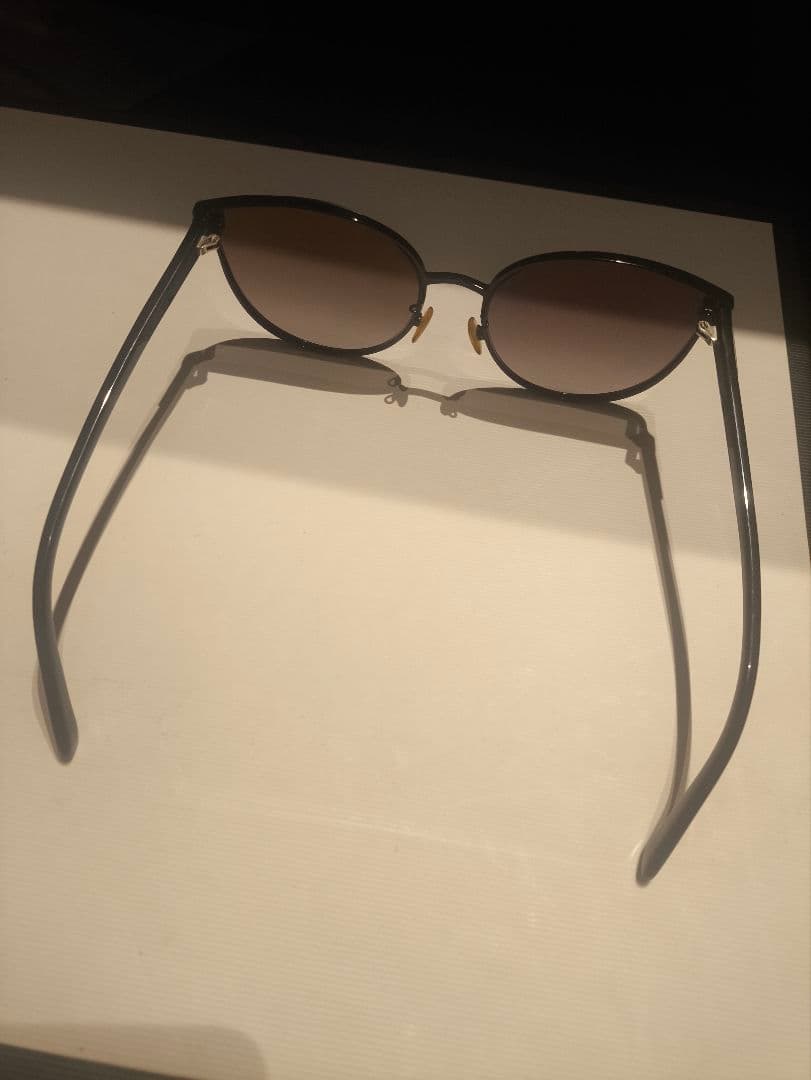 TOM FORD TF718-K ブラックサングラス　トムフォード　サングラス