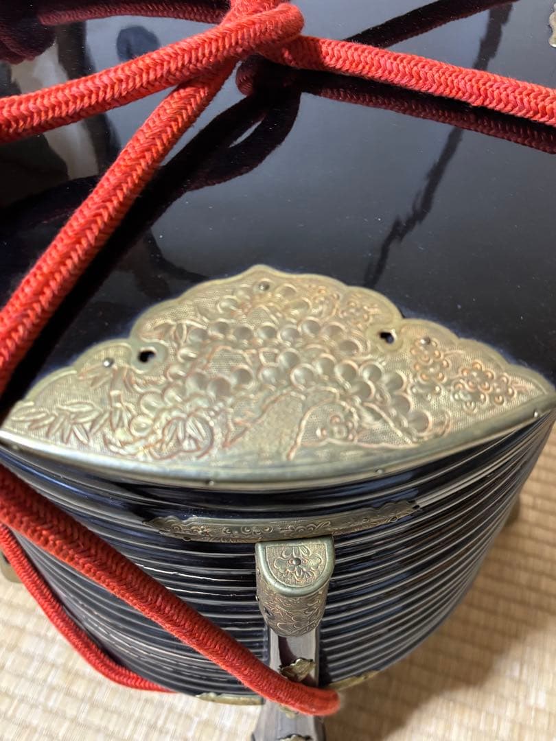 お値下 行器(ほかい) 江戸時代儀礼贈答に食物(饅頭餅菓子)容器 漆塗り 金具貼