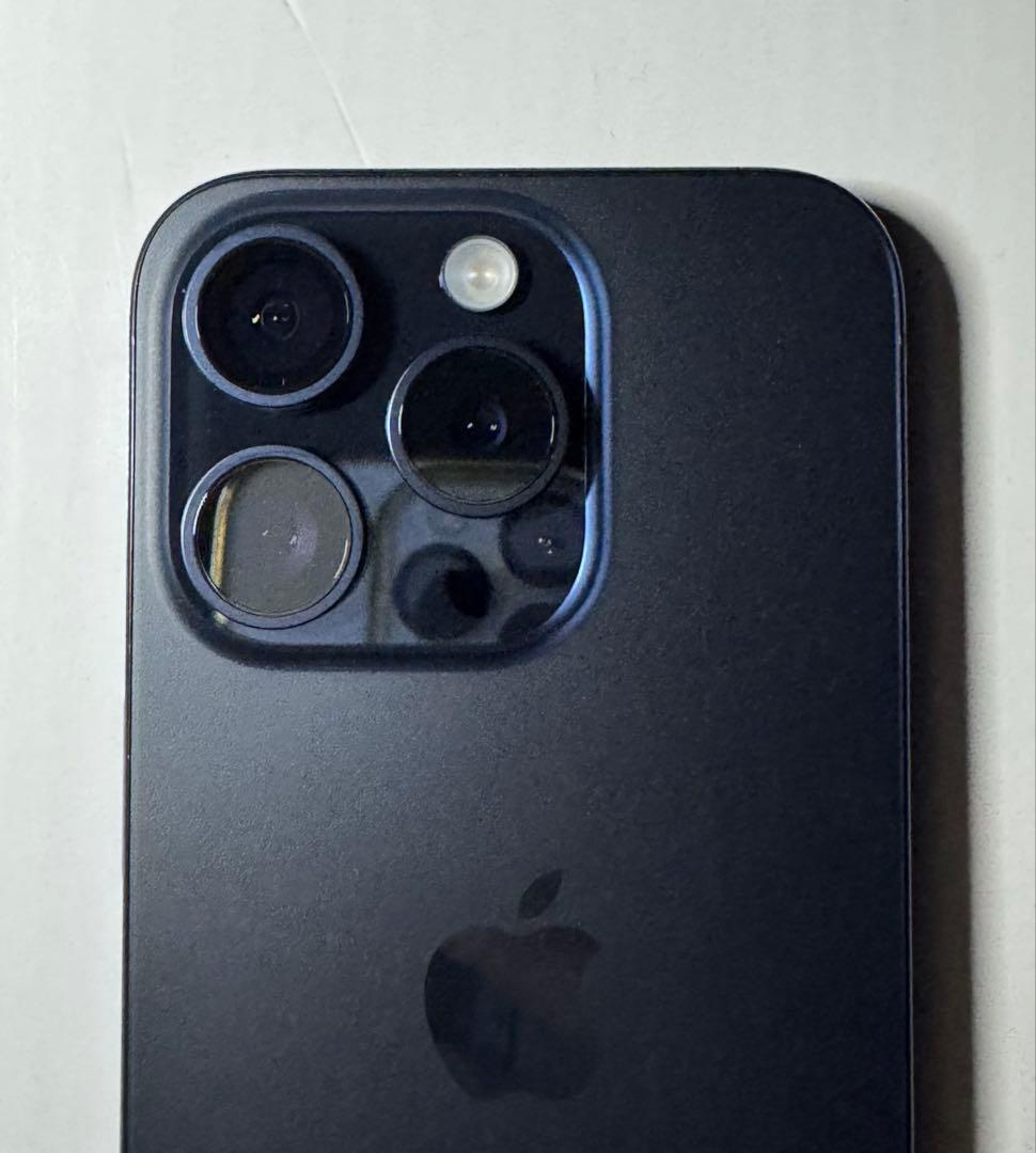 【極美品】iPhone 15 Pro ブルーチタニウム 本体 128GB