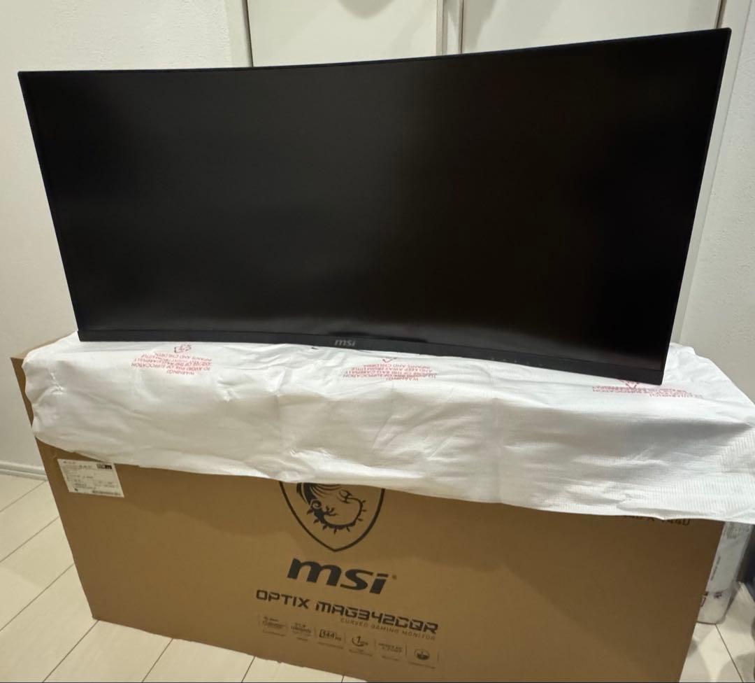 MSI OPTIX MAG342CQR 34インチ湾曲型ディスプレイ本体
