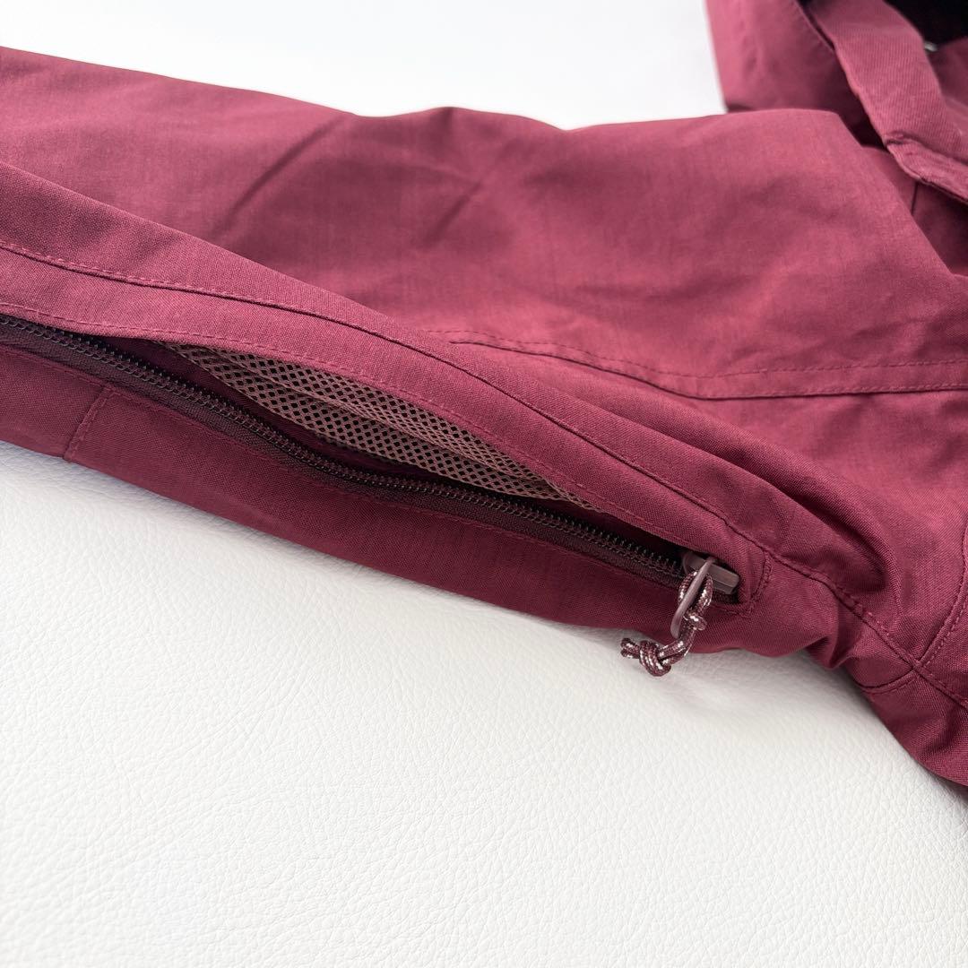 4476【美品】バートン スノボウェア レディース ジャケット 中綿入り