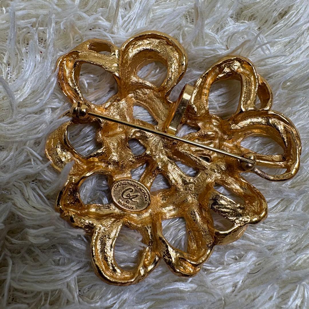 クリスチャンラクロワ　ハート　デザイン　ブローチ