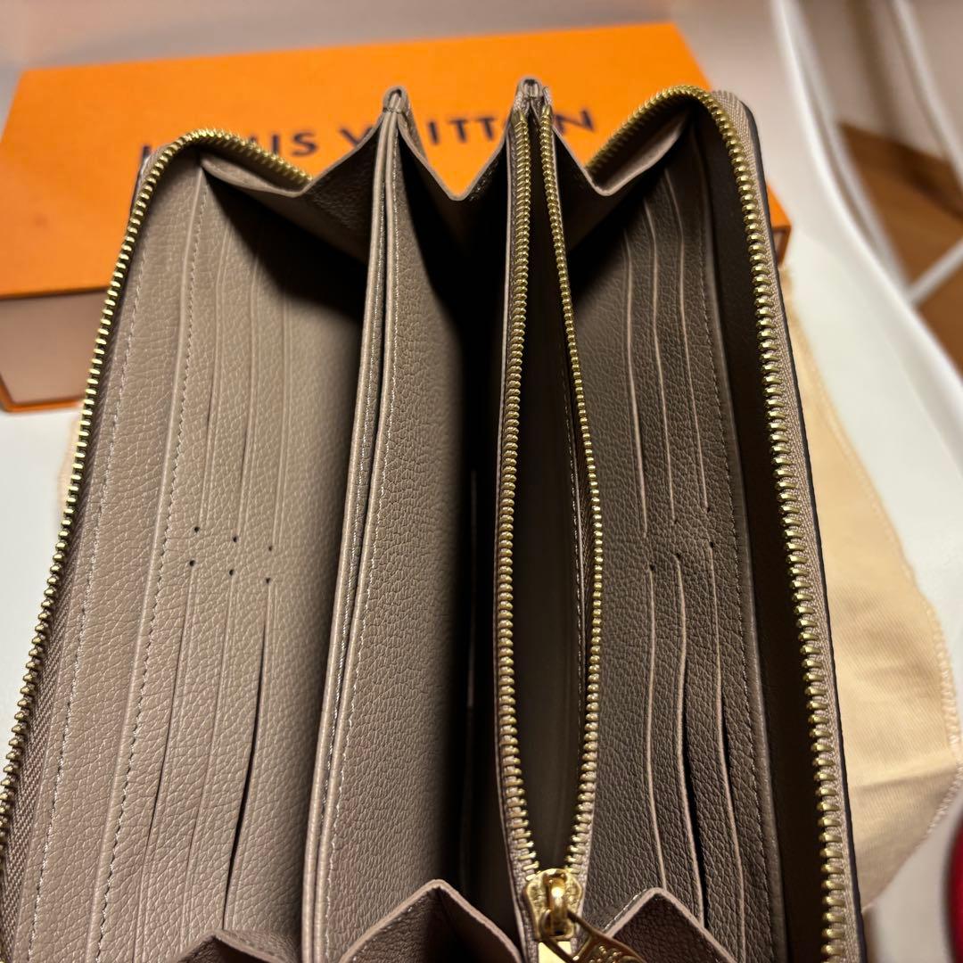 【未使用】LOUIS VUITTON ルイヴィトン 長財布 ジッピーウォレット