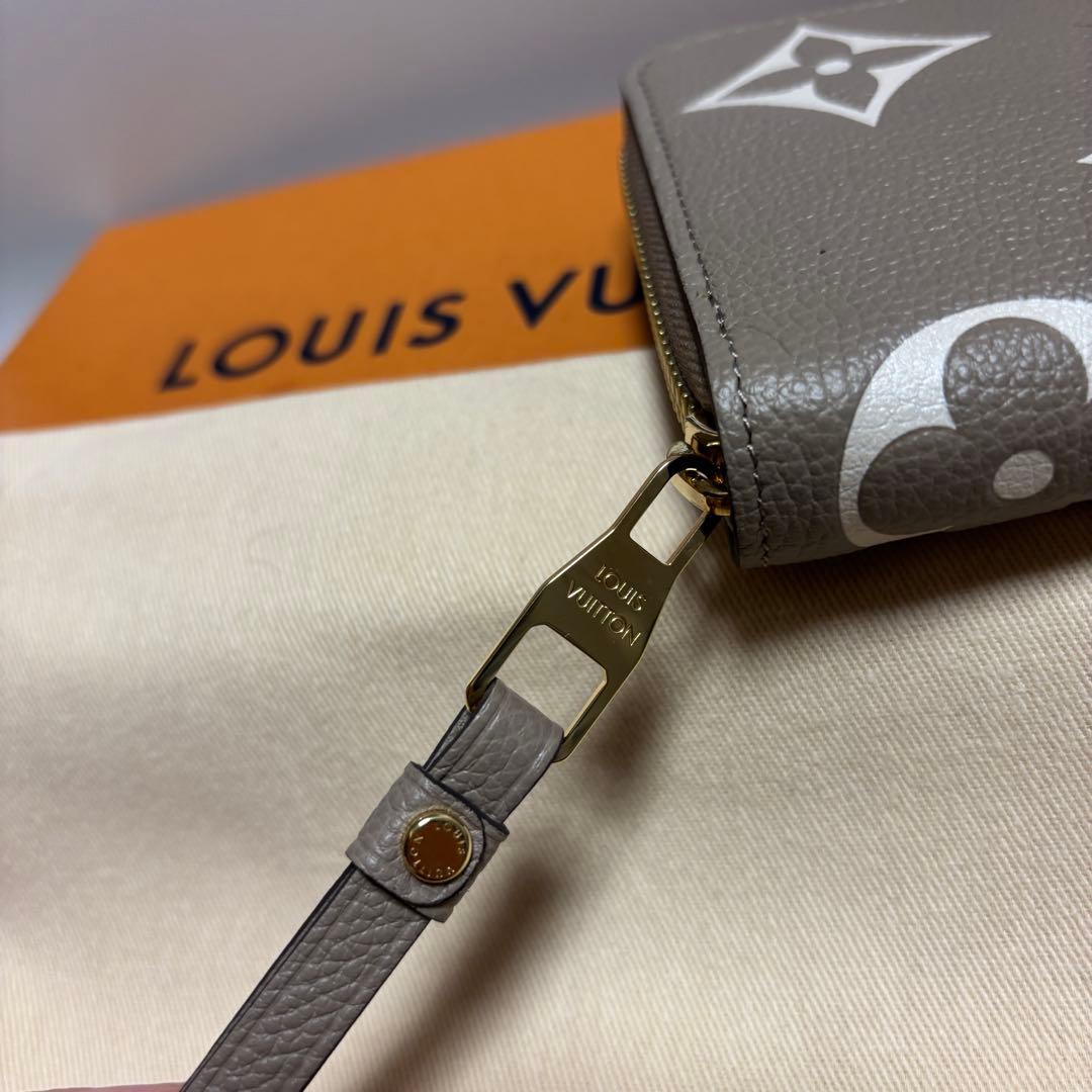 【未使用】LOUIS VUITTON ルイヴィトン 長財布 ジッピーウォレット