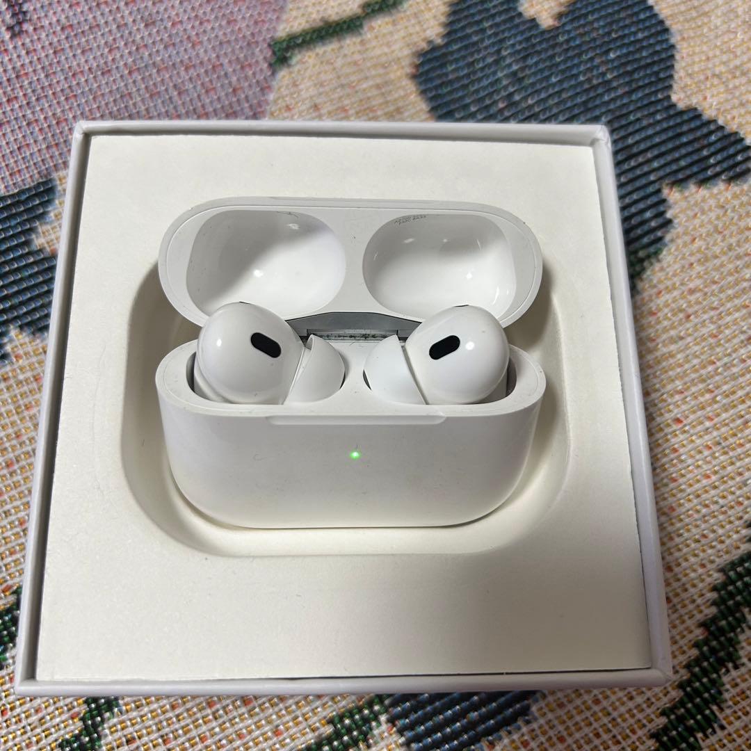 早い者勝ち‼️AirPodsホワイト⚠︎送料別