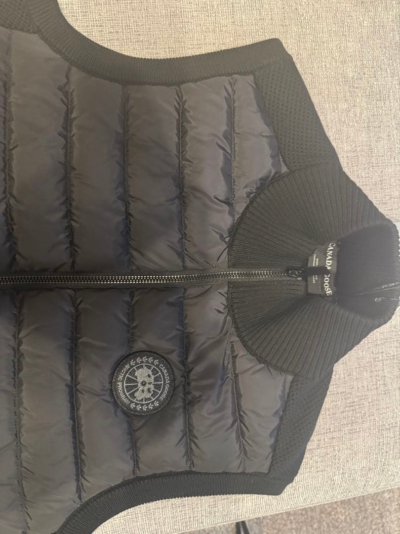 新品 カナダグース ハイブリッジ ニット ベスト ブラックレーベル