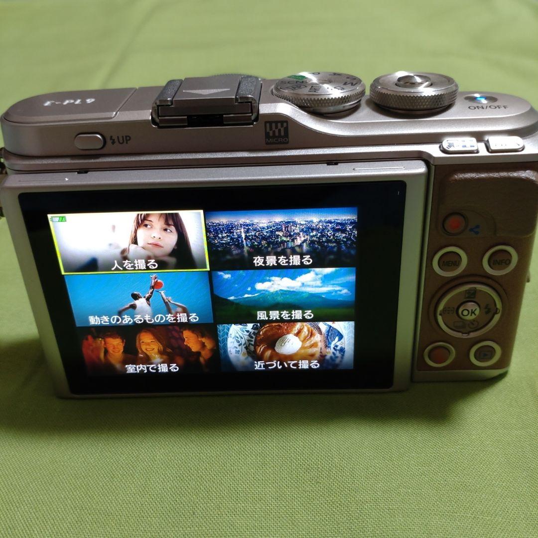 デジタルカメラ OLYMPUS PEN E-PL9