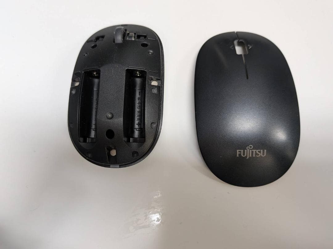 富士通 ESPRIMO WF1/C2（型番：FMVWC2F17）