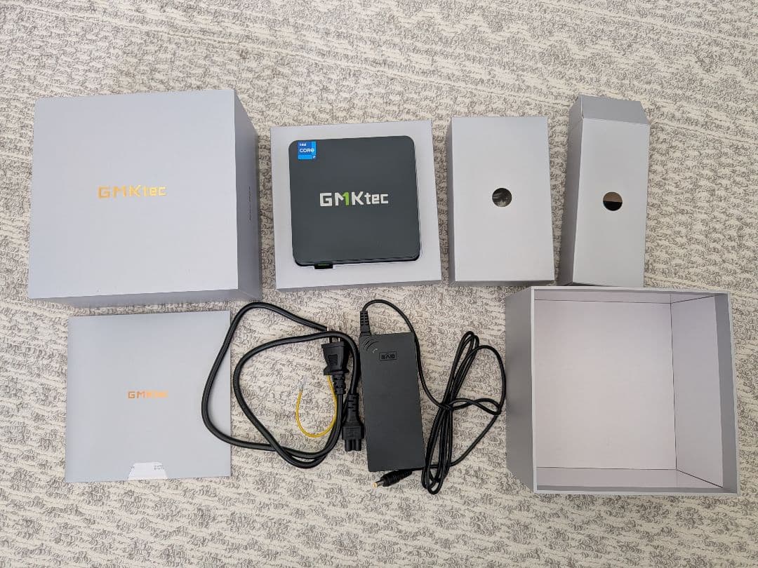 GMKtec ミニpc 第13世代i7 13620H DDR5 16GB+1TB