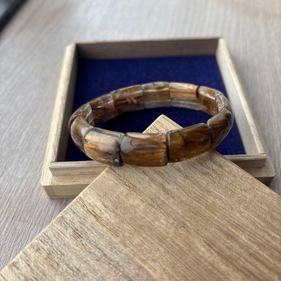 ブラウンタイチンルチル　バングル