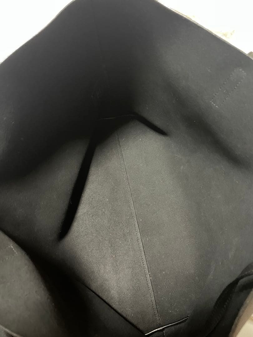 SAINT LAURENT サンローラン　ブラック トートバッグ