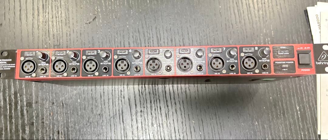 DTM・DAW Behringer ULTRAGAIN DIGITAL ADA8200