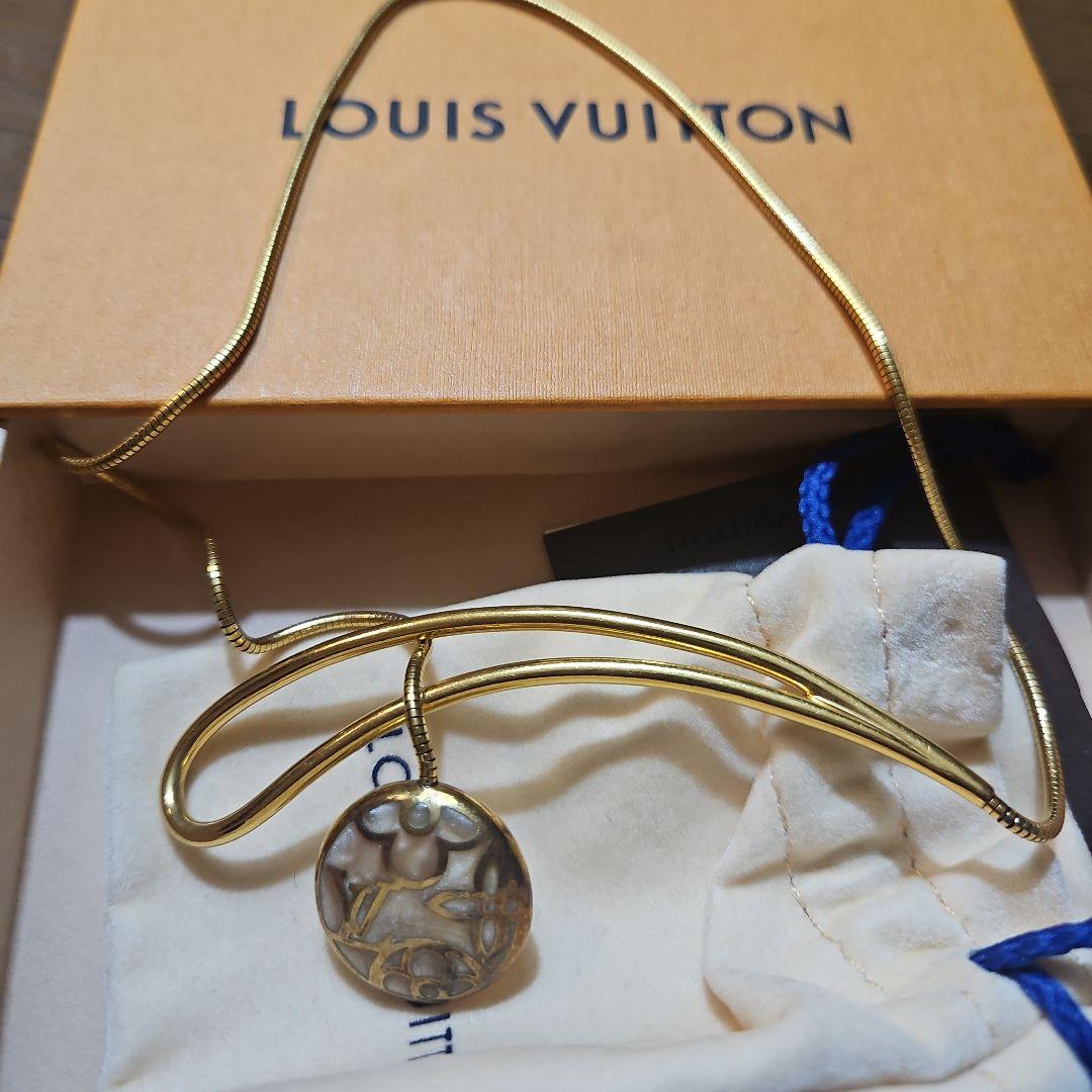 LOUIS VUITTON クリアボール ネックレス