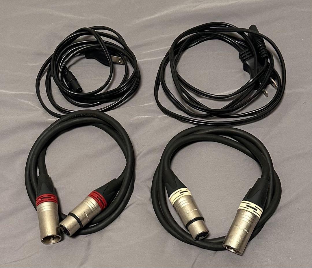 GENELEC 8010スタジオモニタースピーカー