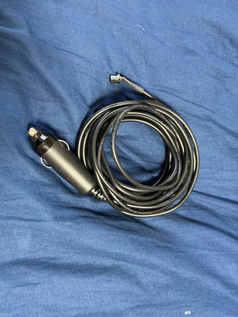 中古　ZDR038 ドライブレコーダー デュアルカメラ