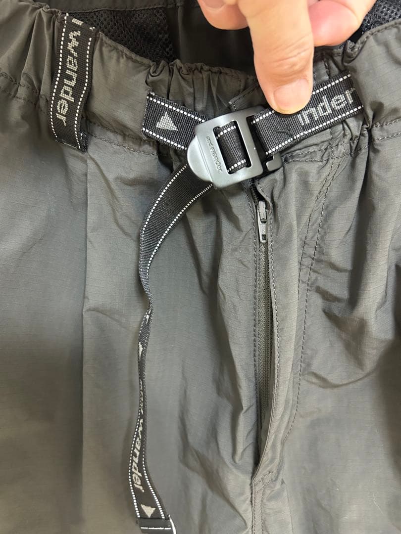 and wander 黒 カーゴパンツ　ナイロンパンツ