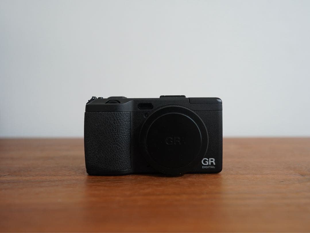 【美品】RICOH GR DIGITAL Ⅳ GRD4