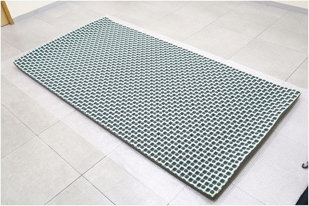 極美品 西川 Air エアーポータブル モバイルマット 持ち運び マット 寝具