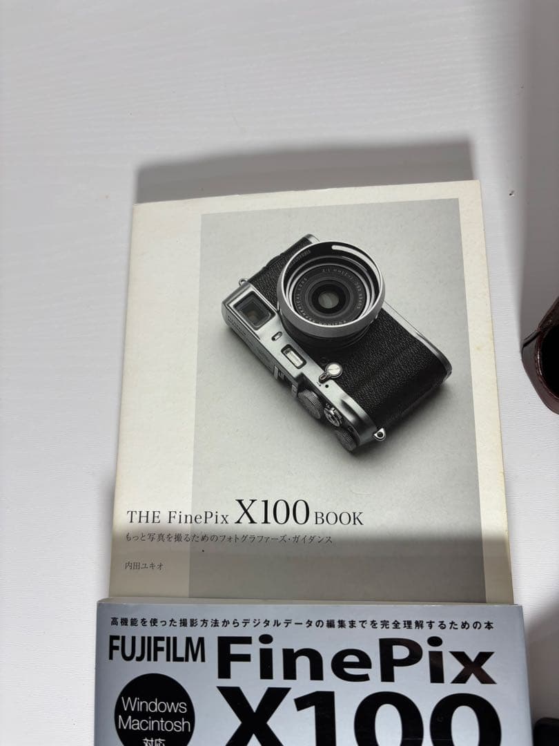 【極美品】富士フイルム X100 コンパクトデジタルカメラ