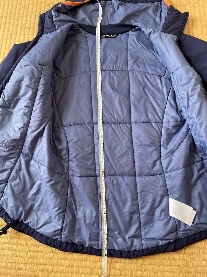 ARC'TERYX フード付きマウンテンパーカー S ネイビー