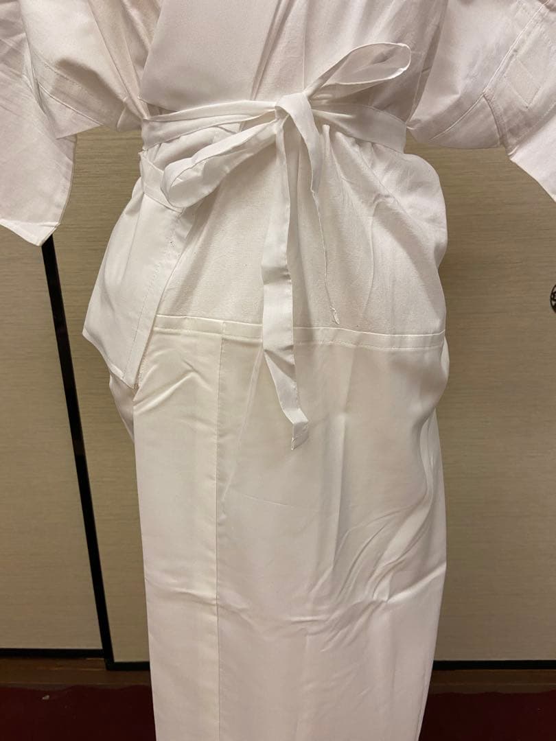 【新作】衿秀　き楽っくベーシック(袖付き)Ｍfit