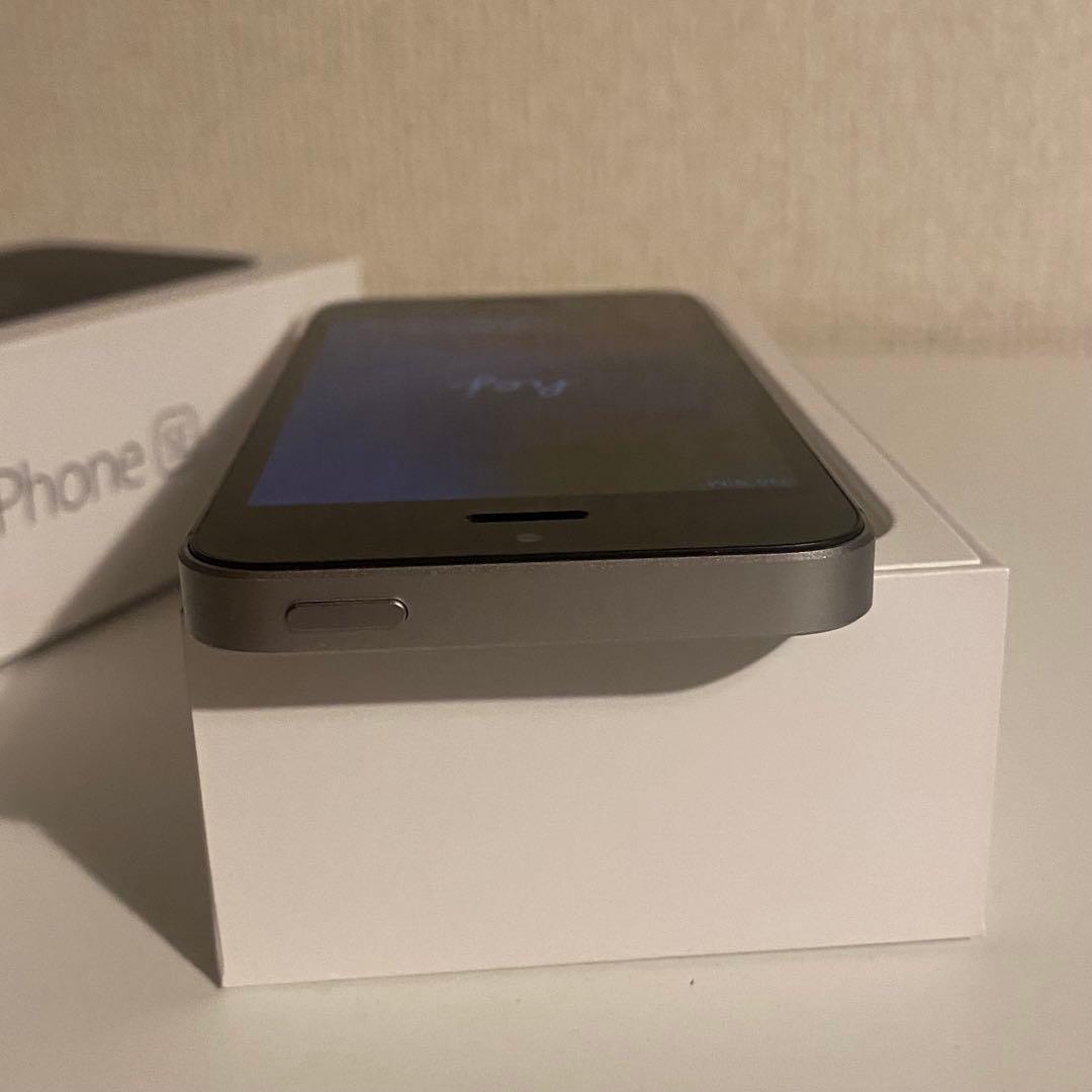 Apple iPhoneSE 第1世代 32GB A1723 SIMロックなし