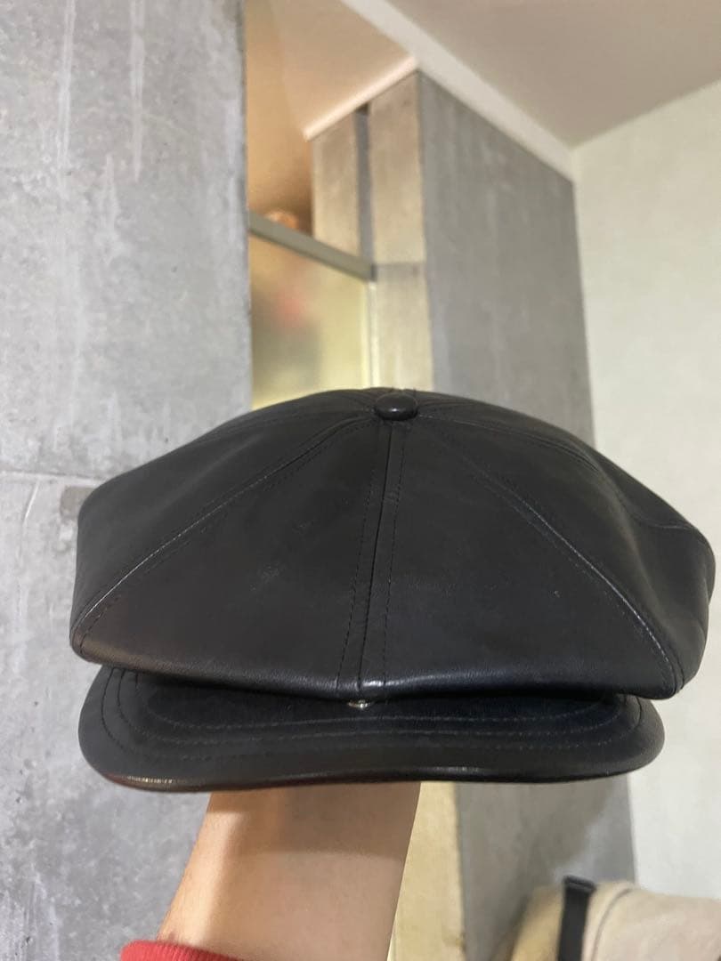 SOLARIS&Coブラックレザーキャスケット