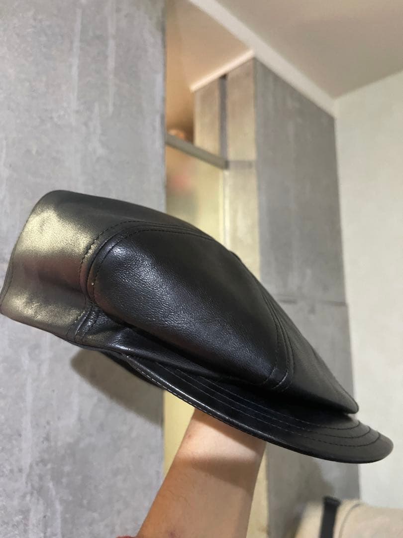 SOLARIS&Coブラックレザーキャスケット