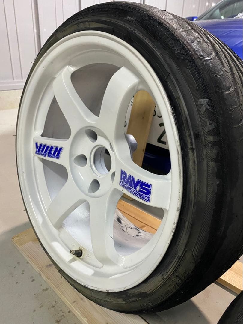 RAYS VOLKRACING TE37 9.5j+12 17インチ 2本