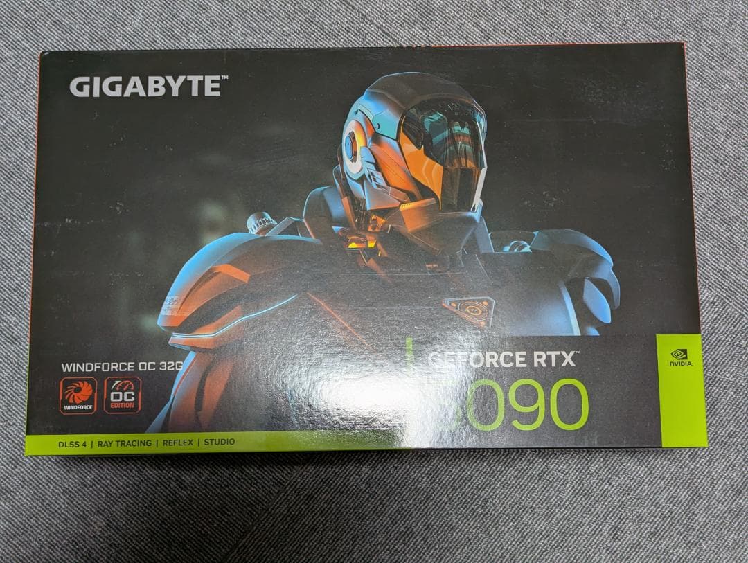 新品未使用 GIGABYTE GEFORCE RTX 5090 32GB