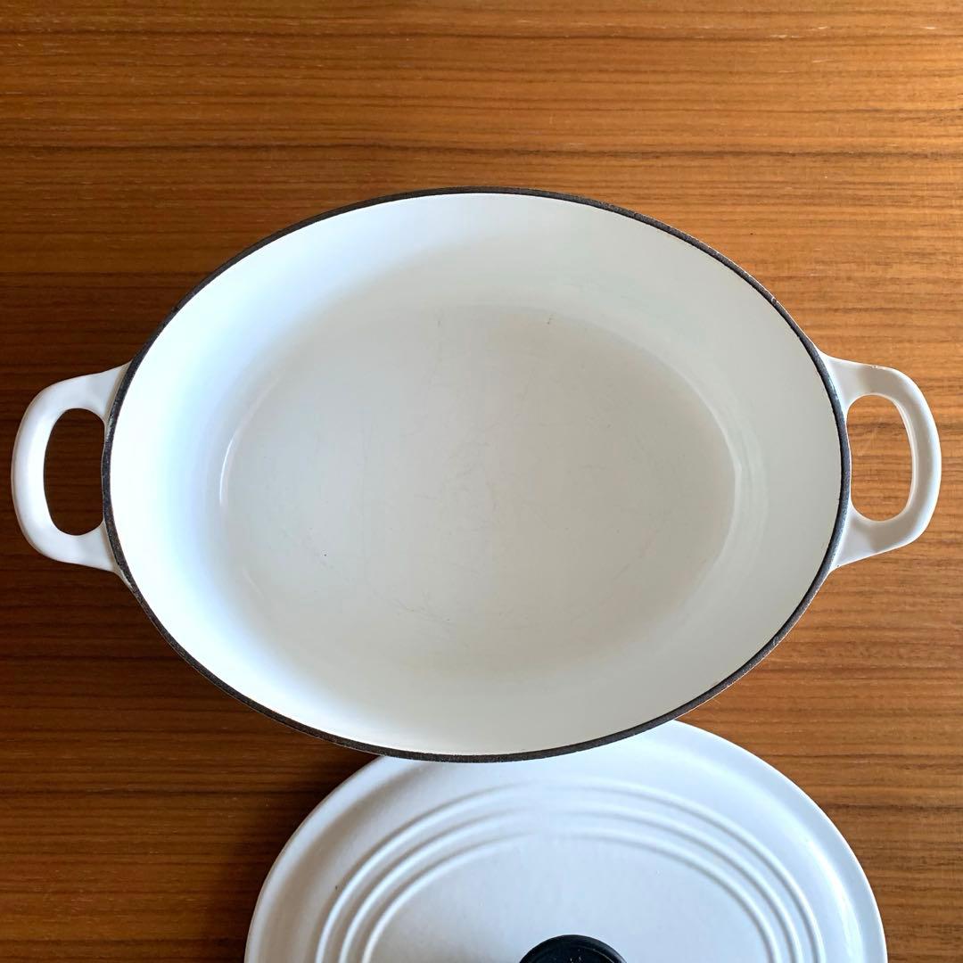 【スージ】LE CREUSET 両手鍋 27cm オーバル ホワイト