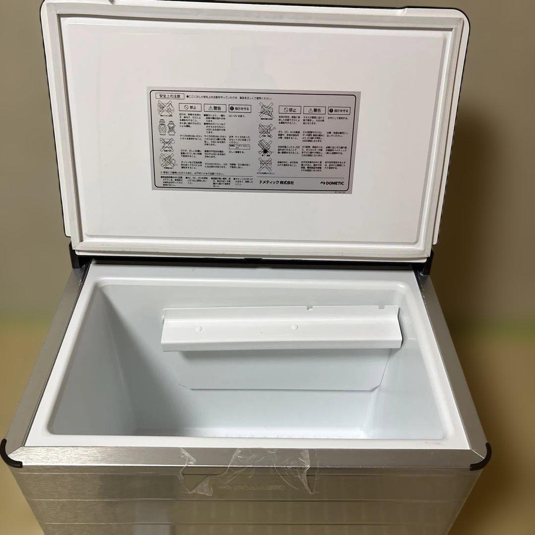DOMETIC ポータブル冷蔵庫　31L COMBICOOL