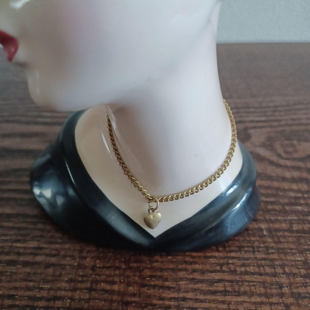 ビンテージ レディヘッドベース 陶器製の置物花瓶　黒のドレスにハートのネックレス