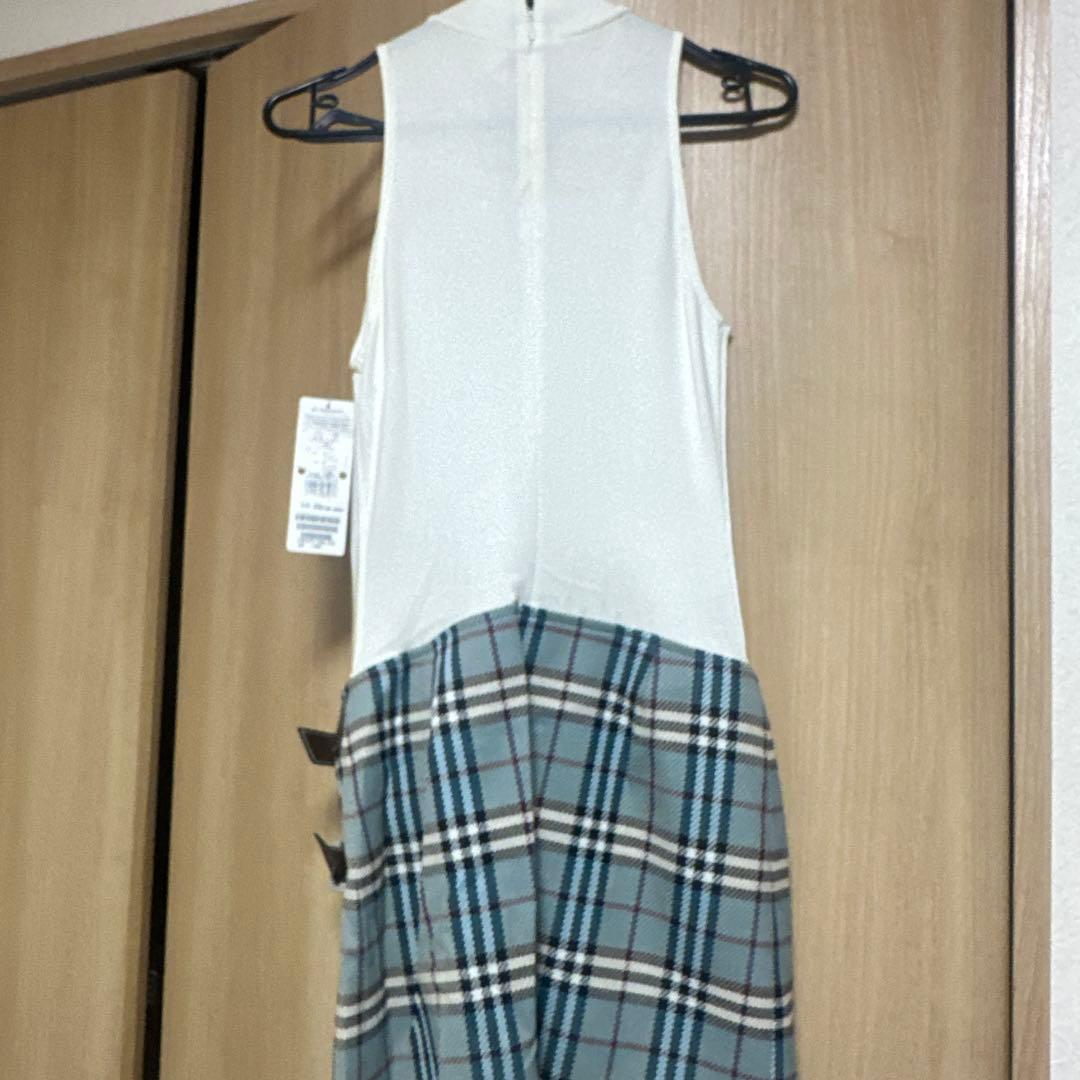 専用モテワンピ　上品　可愛い　バーバリーたチェックノースリワンピ38