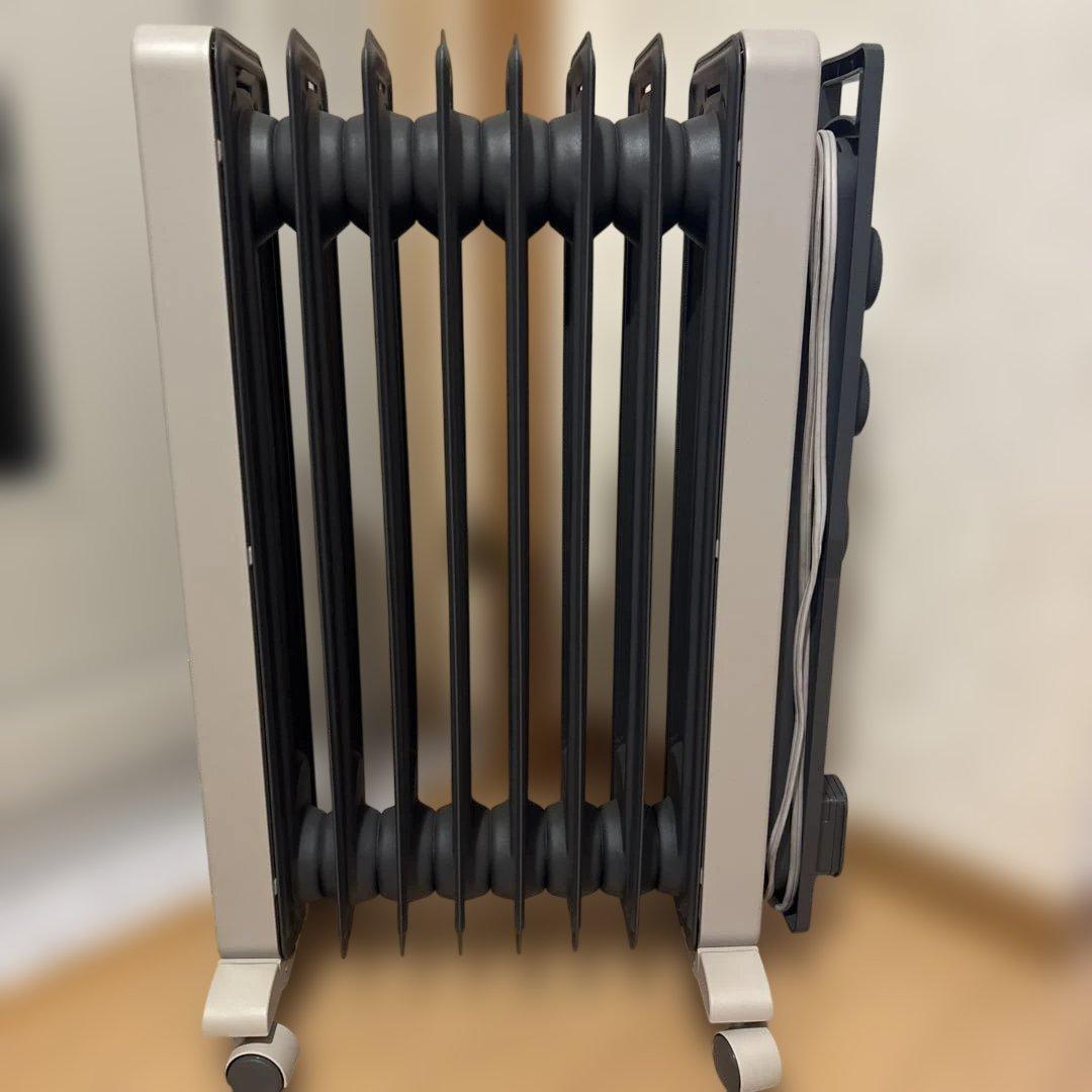 デロンギ　オイルヒーター　RHJ21FO0812-GY